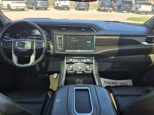 Used 2022 White GMC Denali image 9