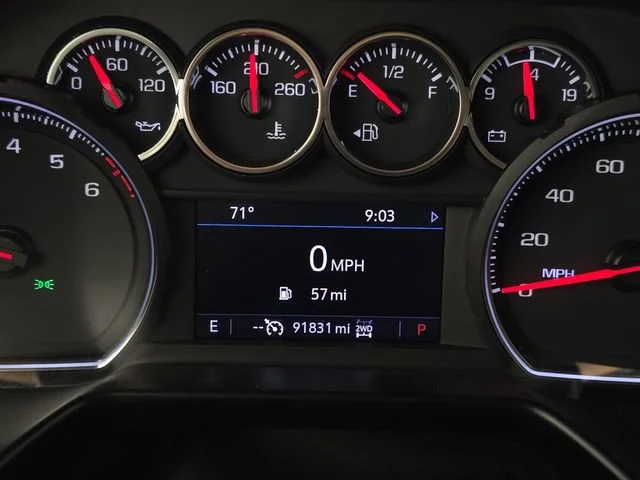 Used 2021 GRAYWOOD METALLIC Chevrolet LT image 13