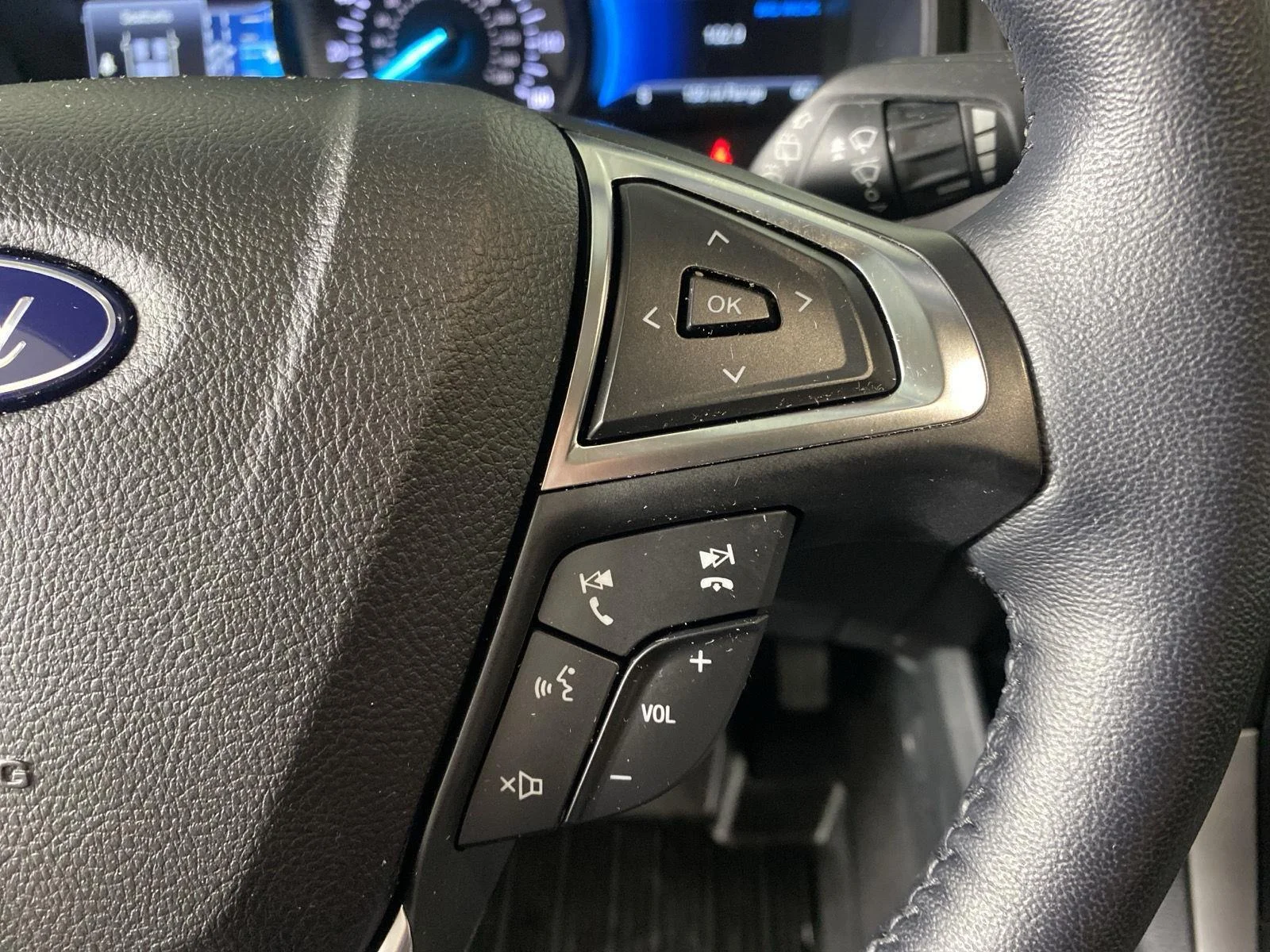 Used 2022 Stone Blue Ford SEL image 22