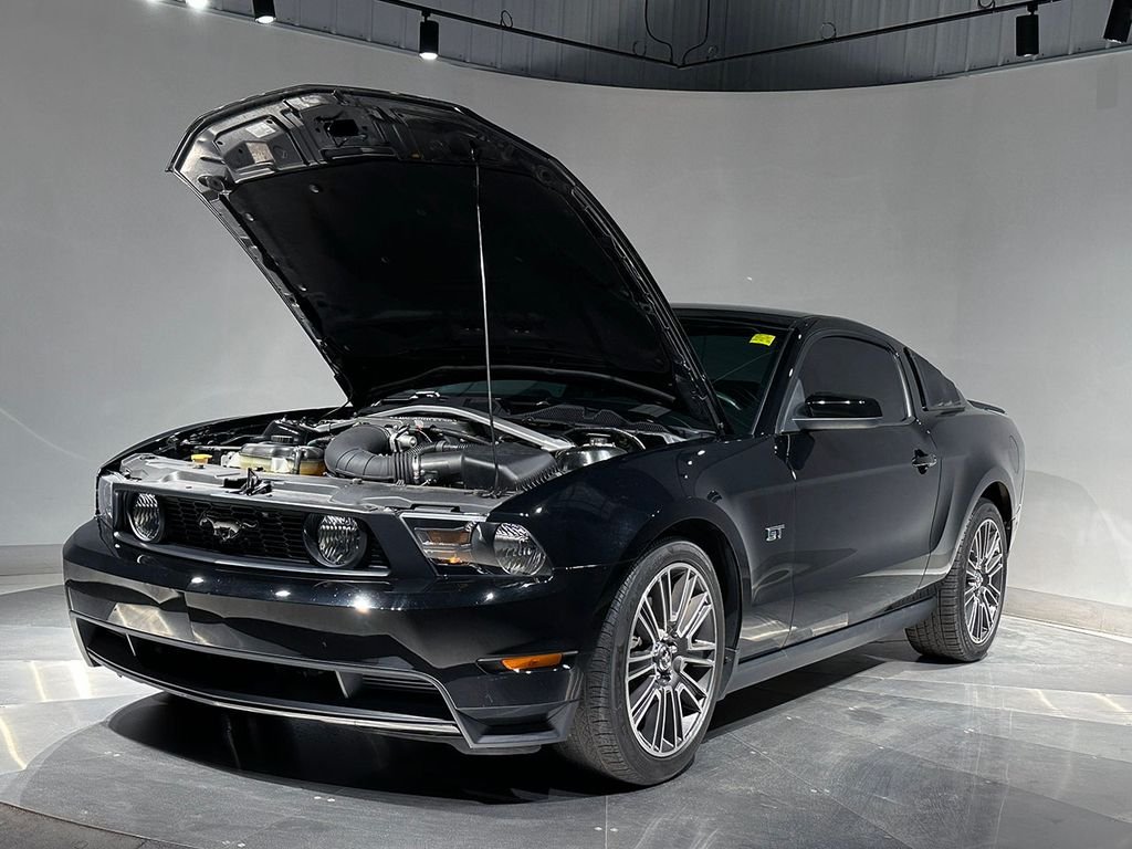 Used 2010  Ford GT image 28