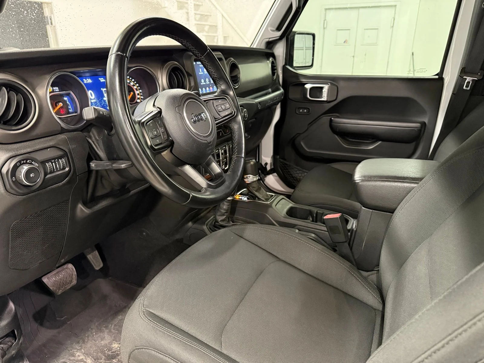 Used 2020 White Jeep Unlimited Sport image 16