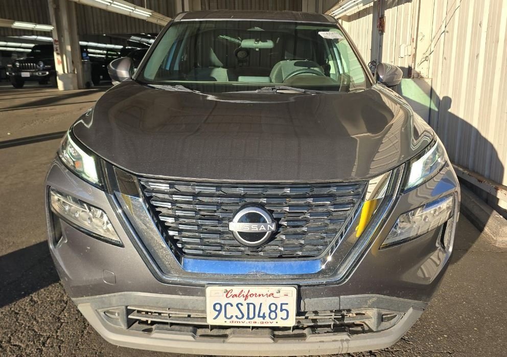 Used 2022 Nissan Rogue SV with VIN 5N1BT3BA8NC726164 for sale in Smithville, MO