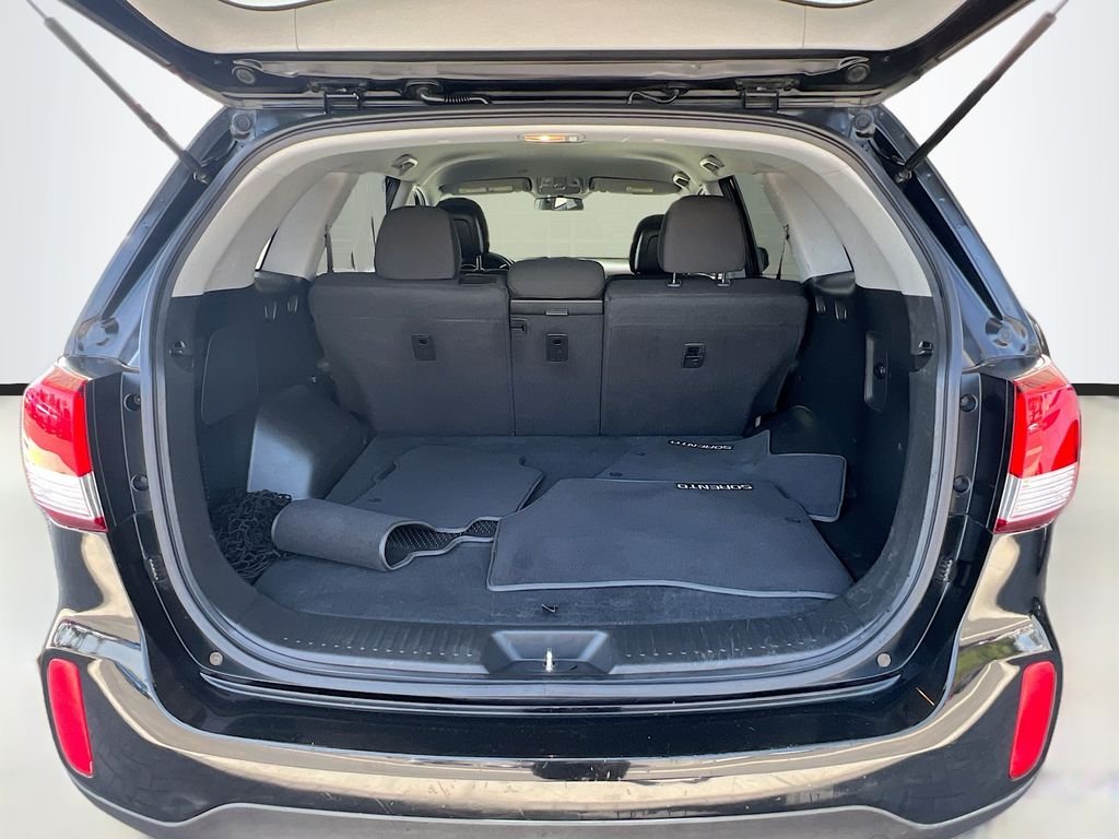 Used 2014 Ebony Black Kia LX image 22