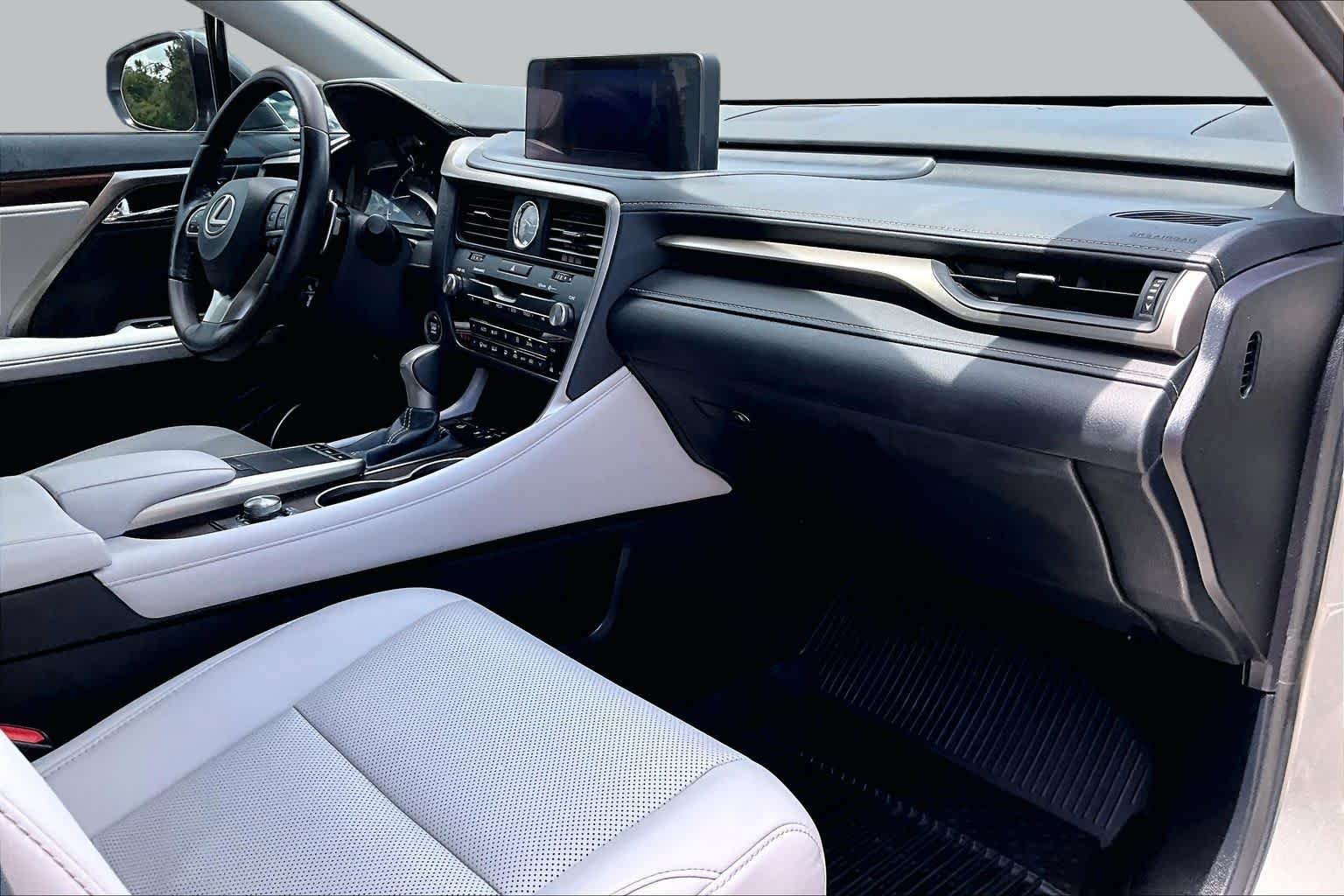 Certified Used 2020 Atomic Silver Lexus  image 19