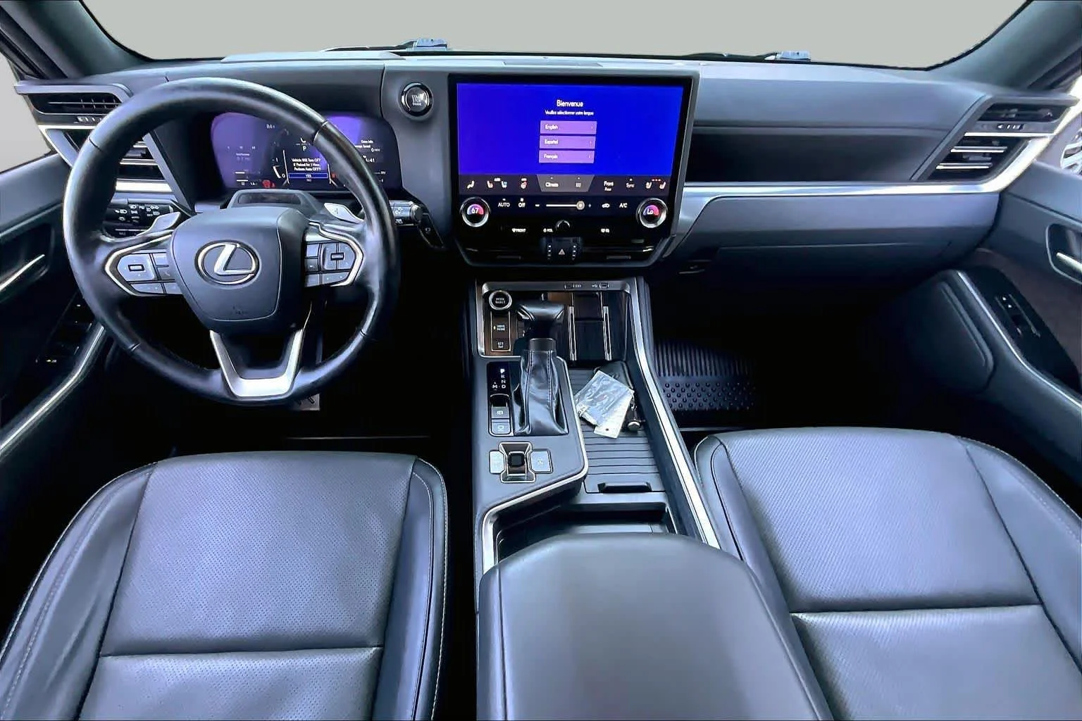 Used 2024 Incognito Lexus Premium+ image 15