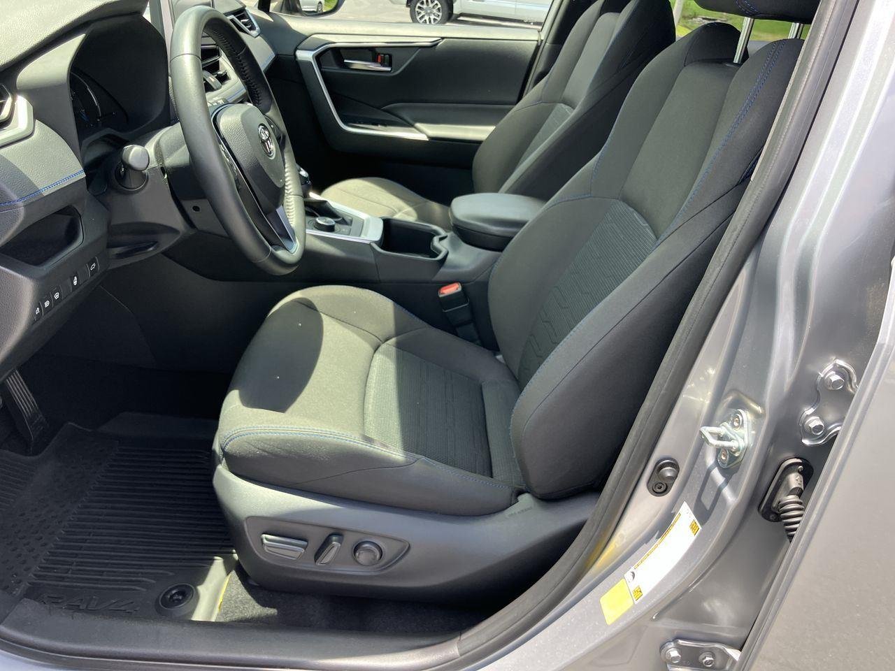 Used 2024 Silver (Silver Sky Metallic) Toyota Hybrid SE AWD image 13