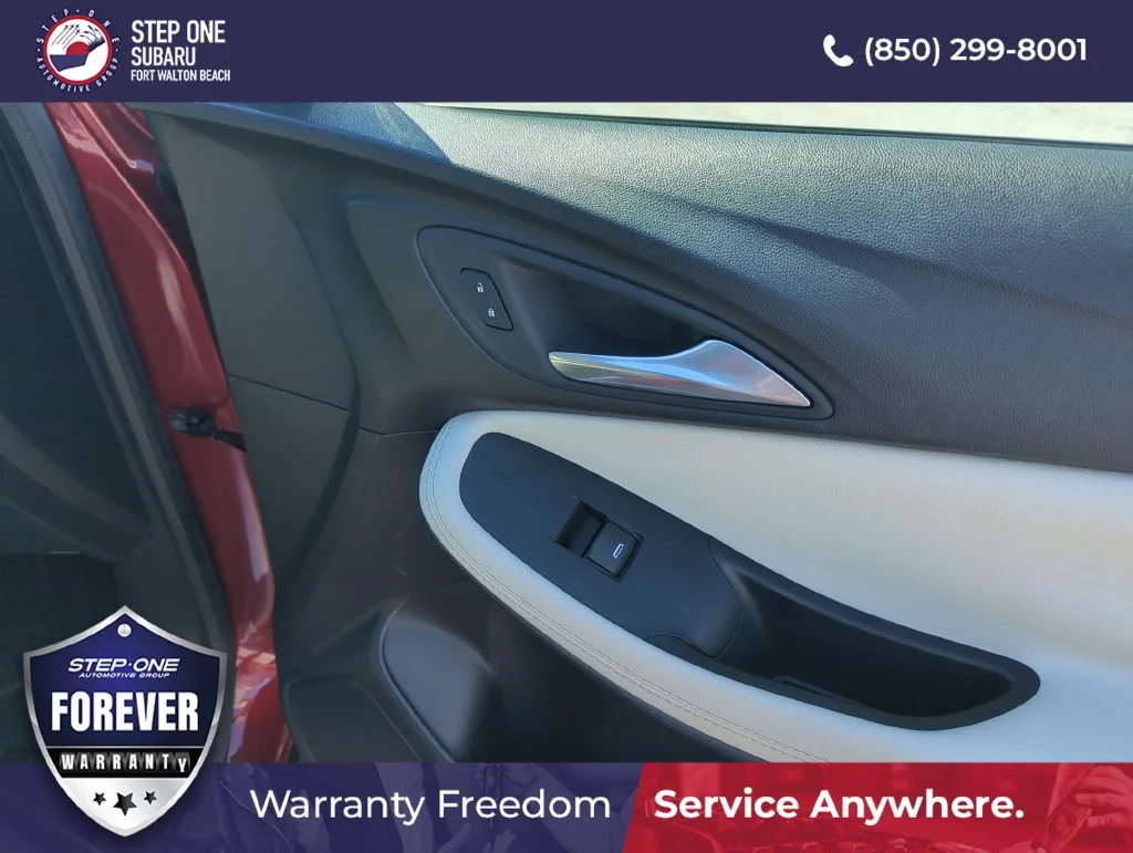 Used 2022 Red Buick Select image 34