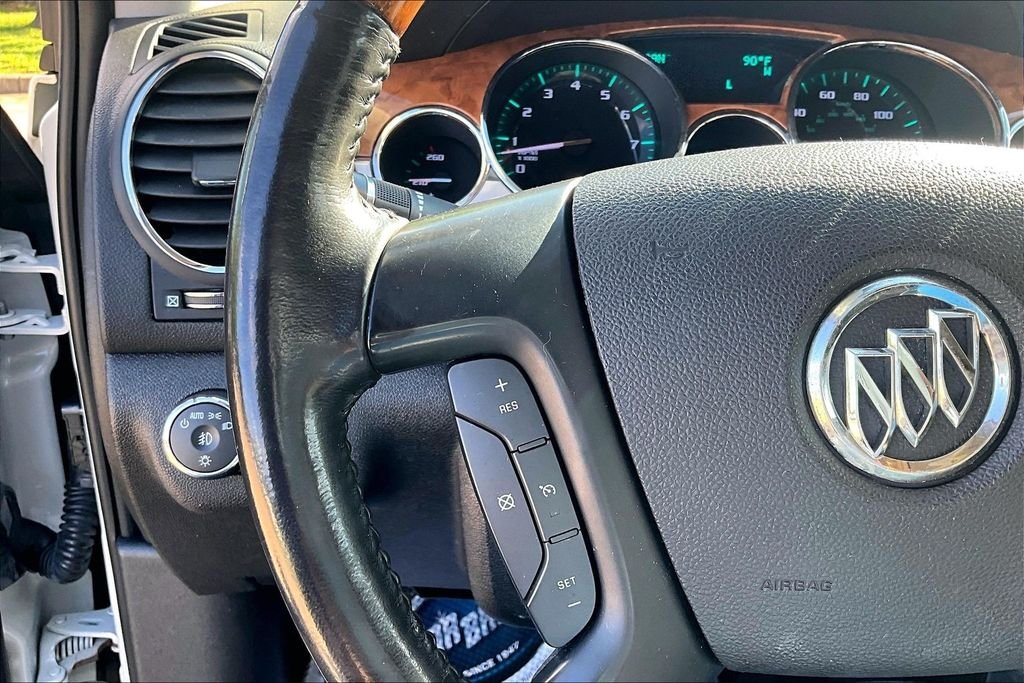 Used 2011 White Buick CXL image 19