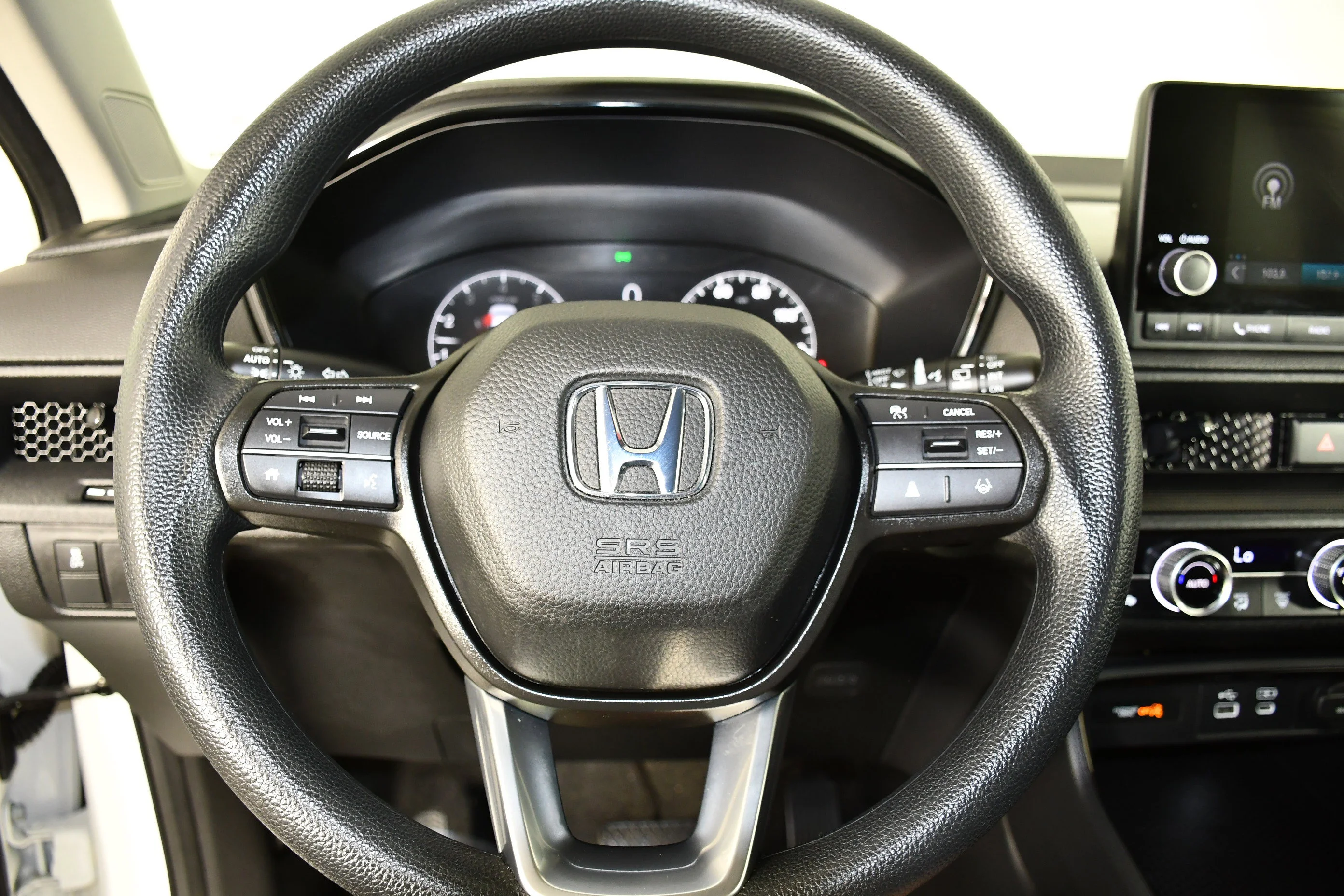 Certified Used 2024 Platinum White Pearl Honda EX image 19
