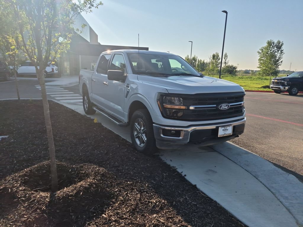 2025 Ford F-150 XLT - Photo 7