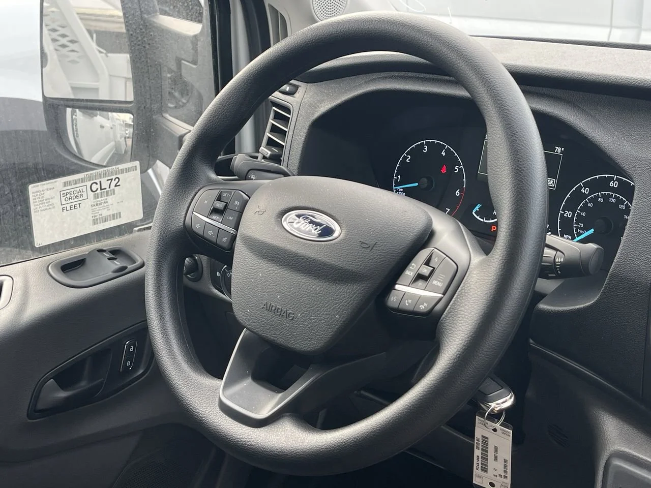 New 2025 Oxford White Ford  image 14