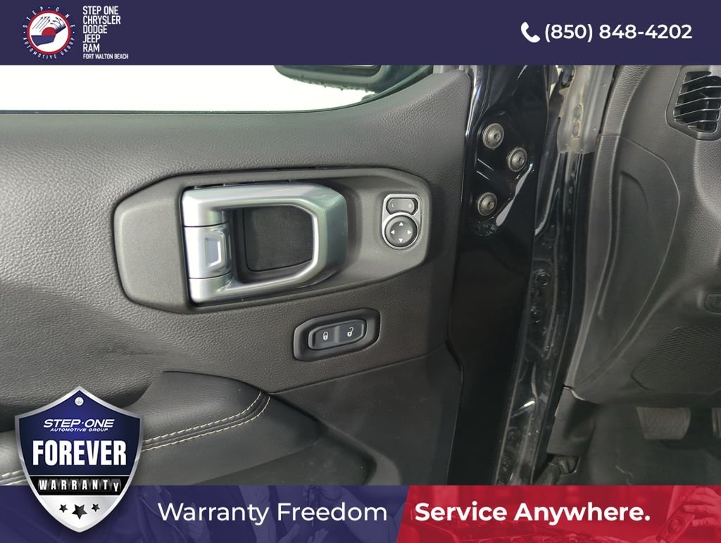 Used 2023 Black Jeep Rubicon 4xe image 18