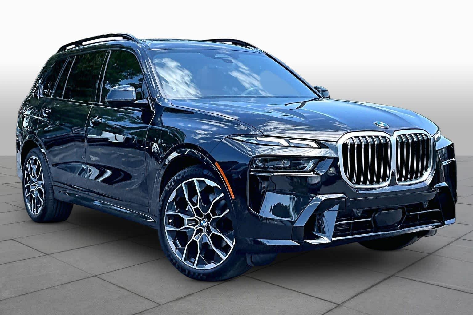 Certified Used 2026 Black Sapphire Metallic BMW xDrive40i image 3