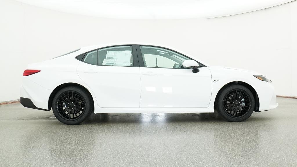 New 2026 Ice Cap Toyota LE image 19