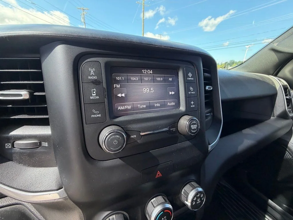 Used 2021 Black Ram Big Horn/Lone Star image 19
