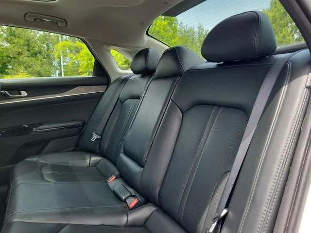 2023 Kia K5 EX - Photo 8