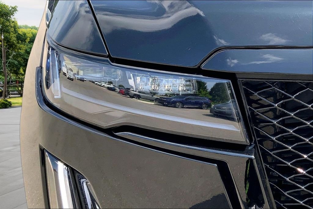 Used 2023 Black Cadillac Sport image 31