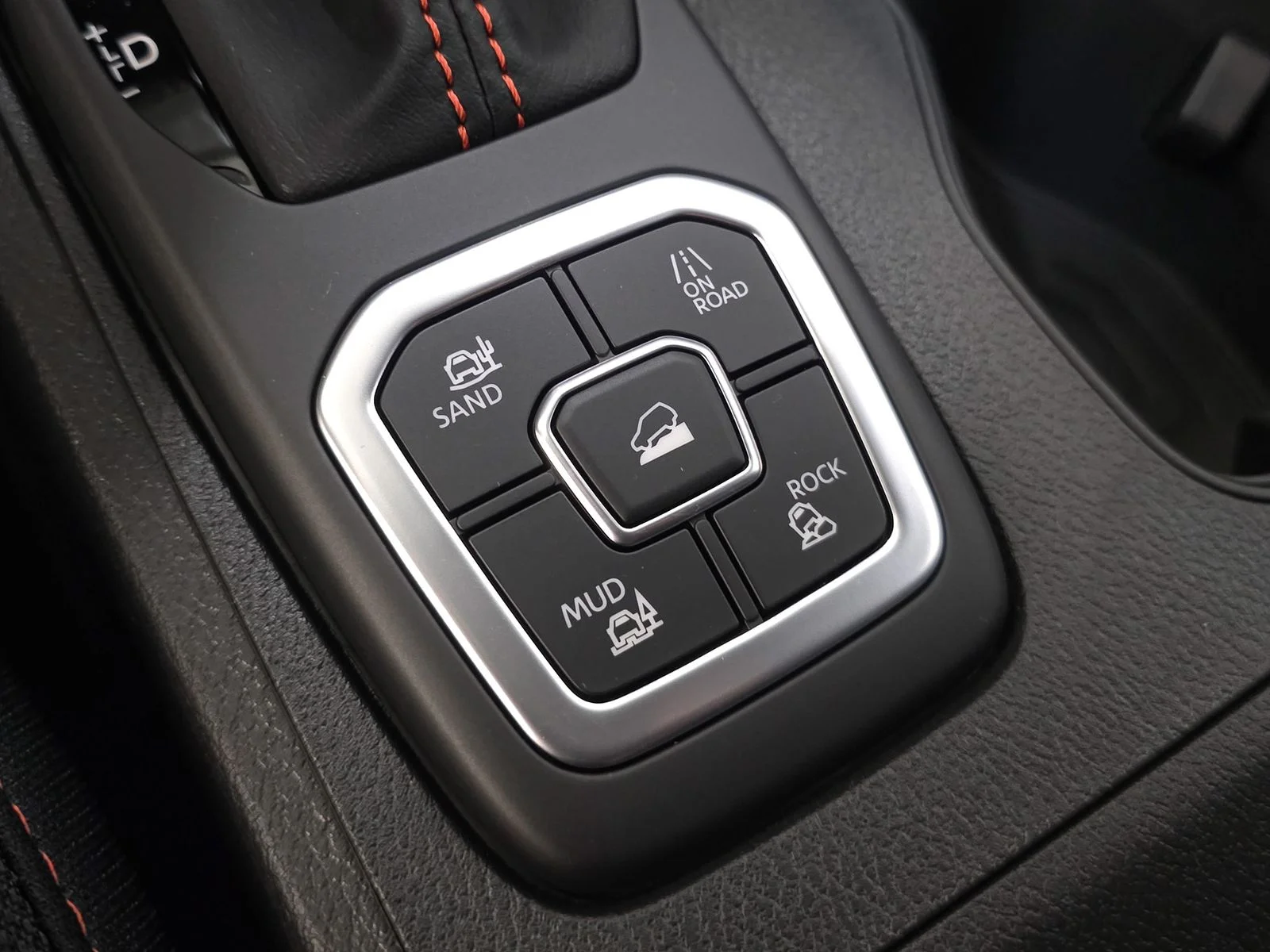 New 2026 Boulder Gray Pearl Nissan Crew Cab PRO-4X® image 29