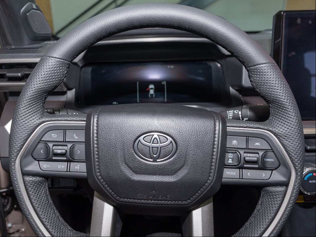 2026 Toyota Tacoma TRD Off Road - Photo 11