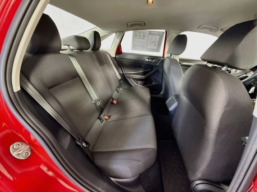 Used 2019 Tornado Red Volkswagen S image 4