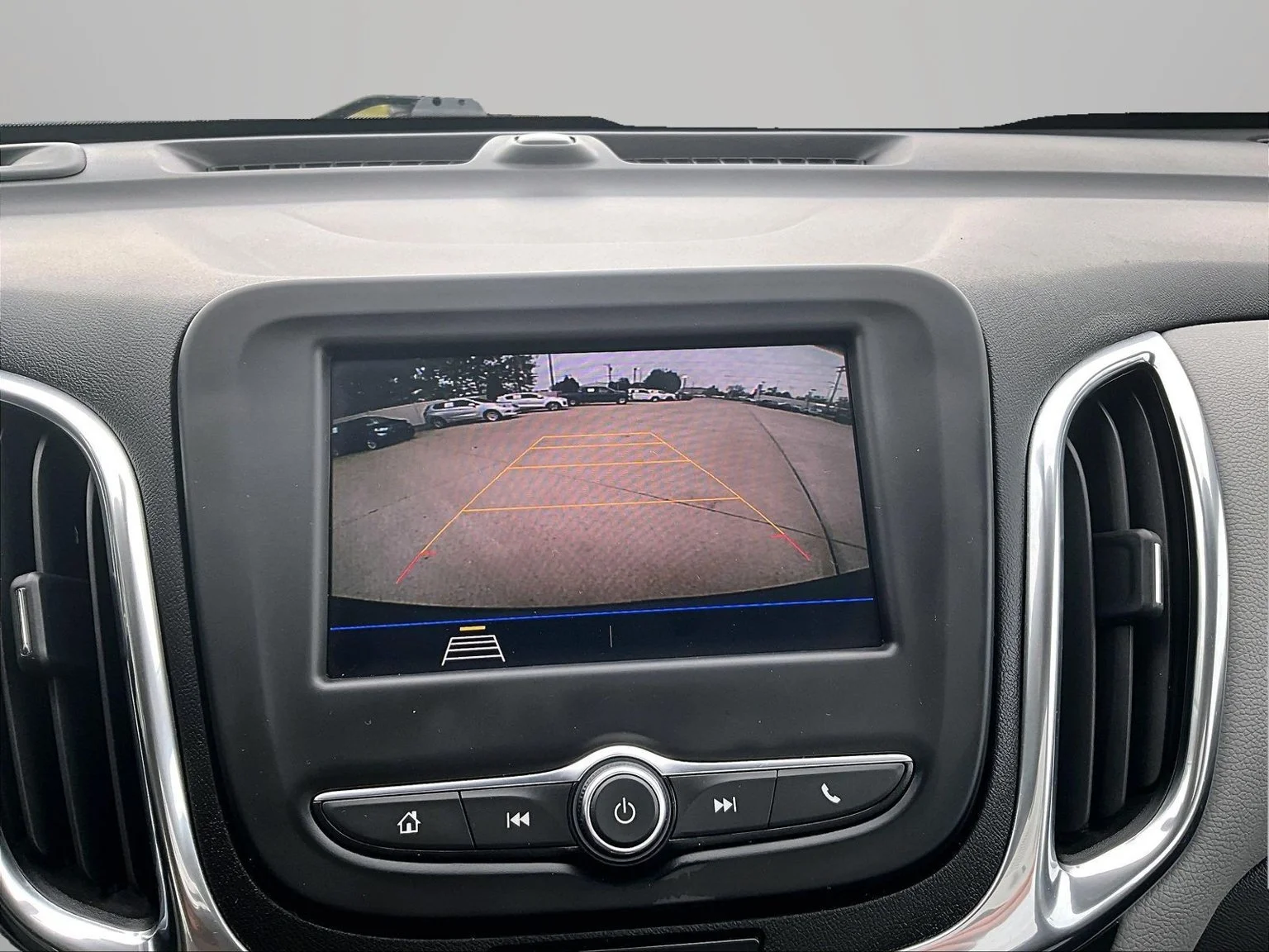 Used 2020 Gray Chevrolet LS image 21