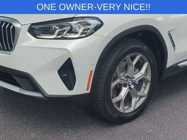 Used 2024 White BMW xDrive30i image 9
