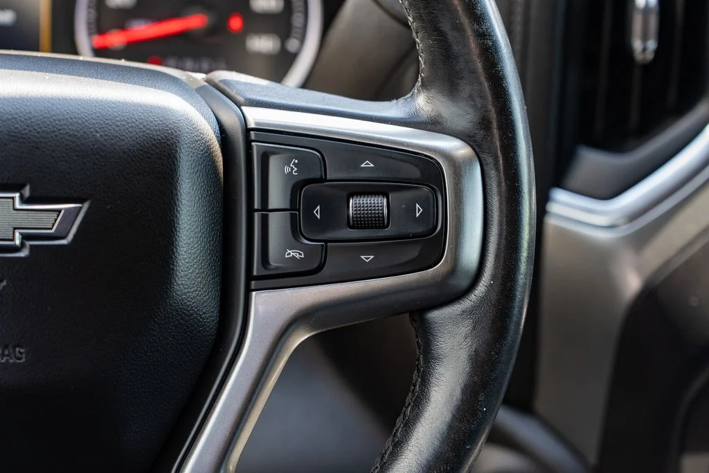 Used 2020 Gray Chevrolet RST image 13