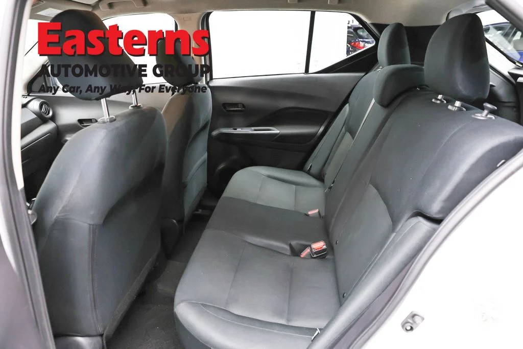 Used 2024 White Nissan S image 20