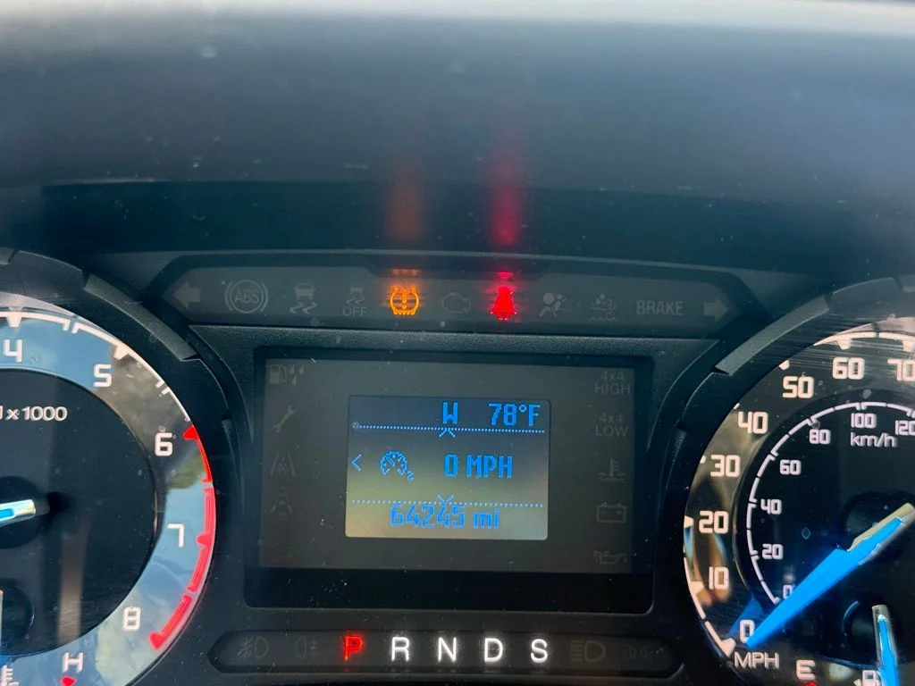 Used 2019 Gray Ford XL image 15