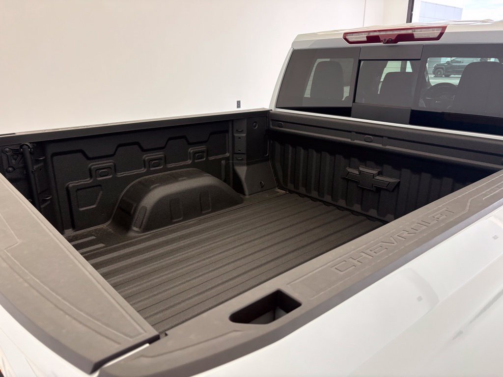 New 2026 Polar White Tricoat Chevrolet High Country image 50