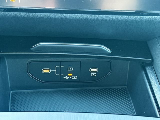 Certified Used 2026 Gravity Gray Kia LX image 19