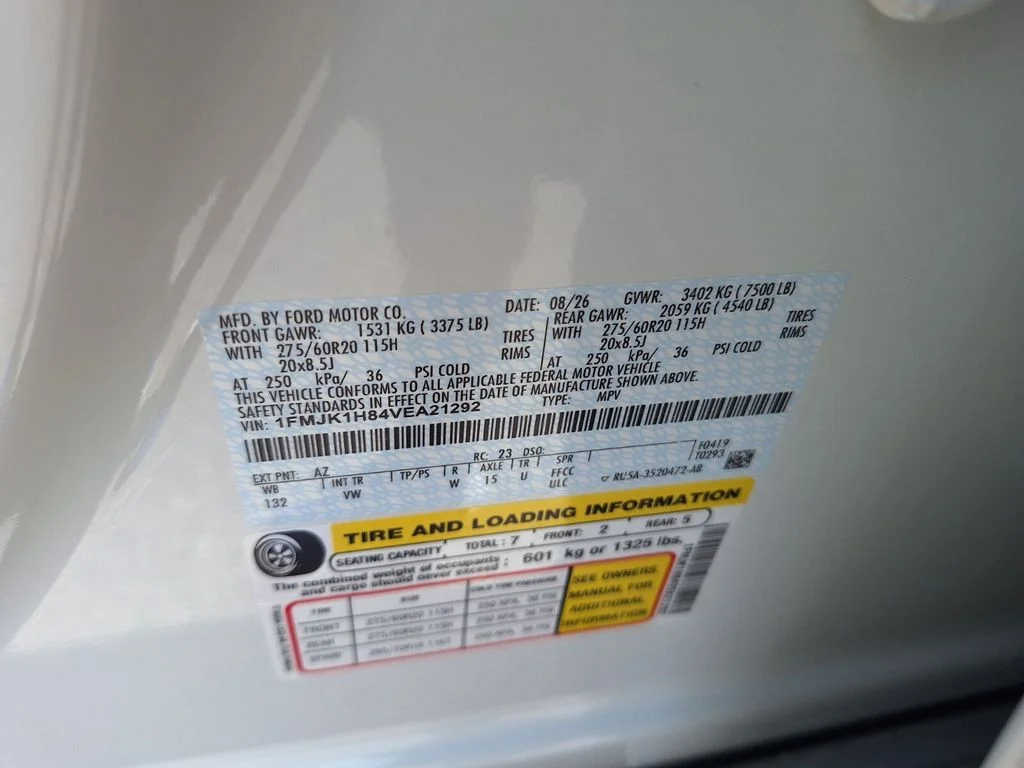 New 2027 Star White Metallic Tri-Coat Ford MAX Active image 28