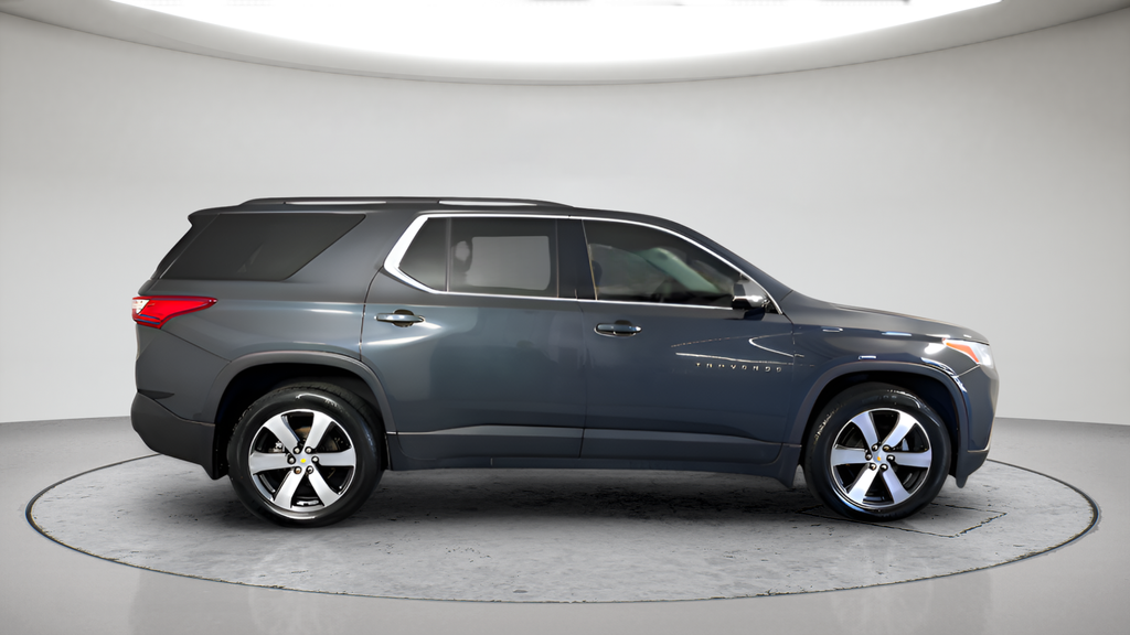 Used 2020 Graphite Metallic Chevrolet 3LT image 2