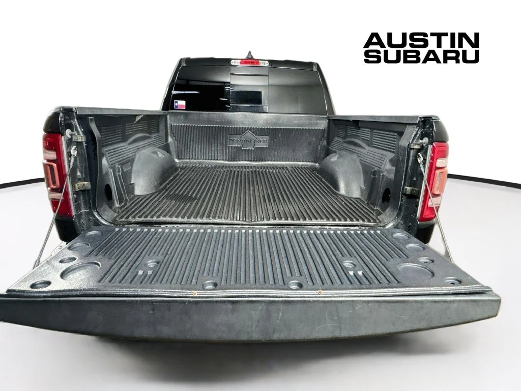 Used 2019 Black Ram Laramie image 30