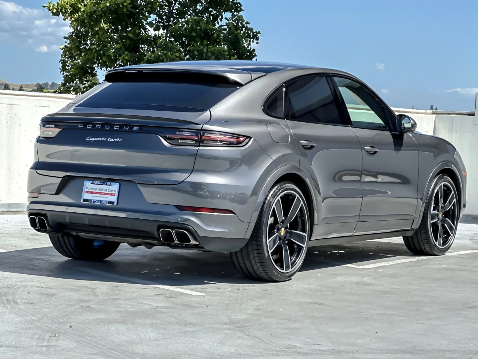 Used 2022 QUARTZITE GREY Porsche Turbo Coupe image 8