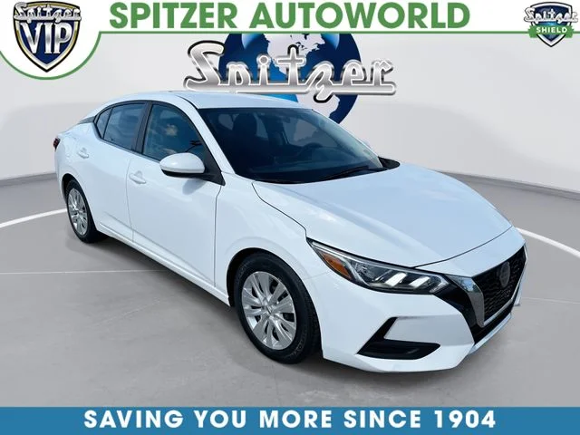 2021 Nissan Sentra's photo