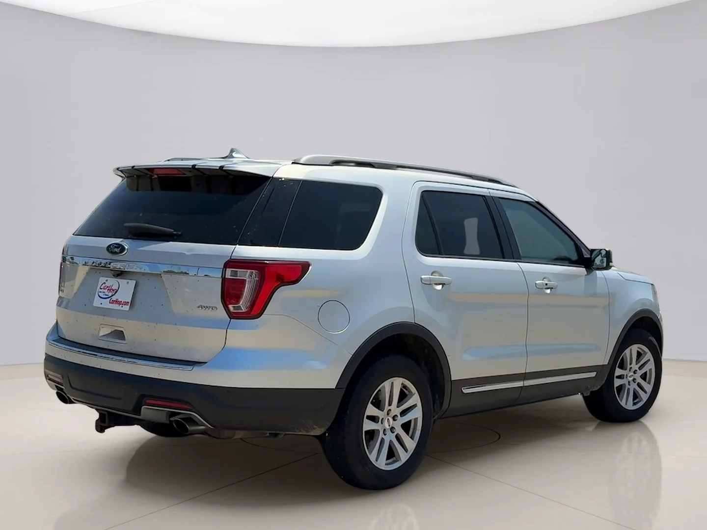 Used 2018 Silver Ford XLT image 5