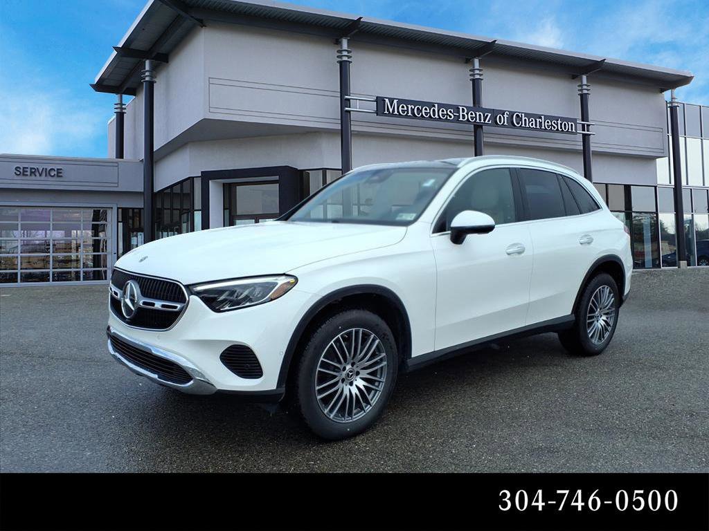 Certified Used 2026 Polar White Mercedes-Benz GLC 300 image 7