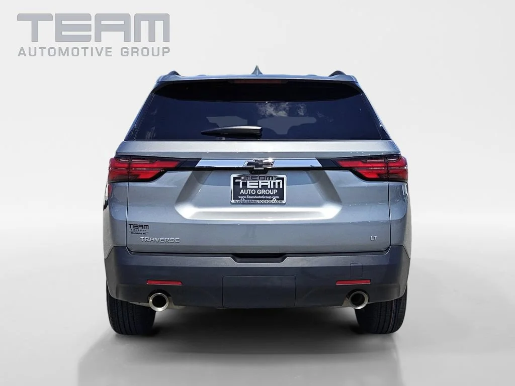 Used 2023 STERLING GRAY METALLIC Chevrolet LT Cloth image 6