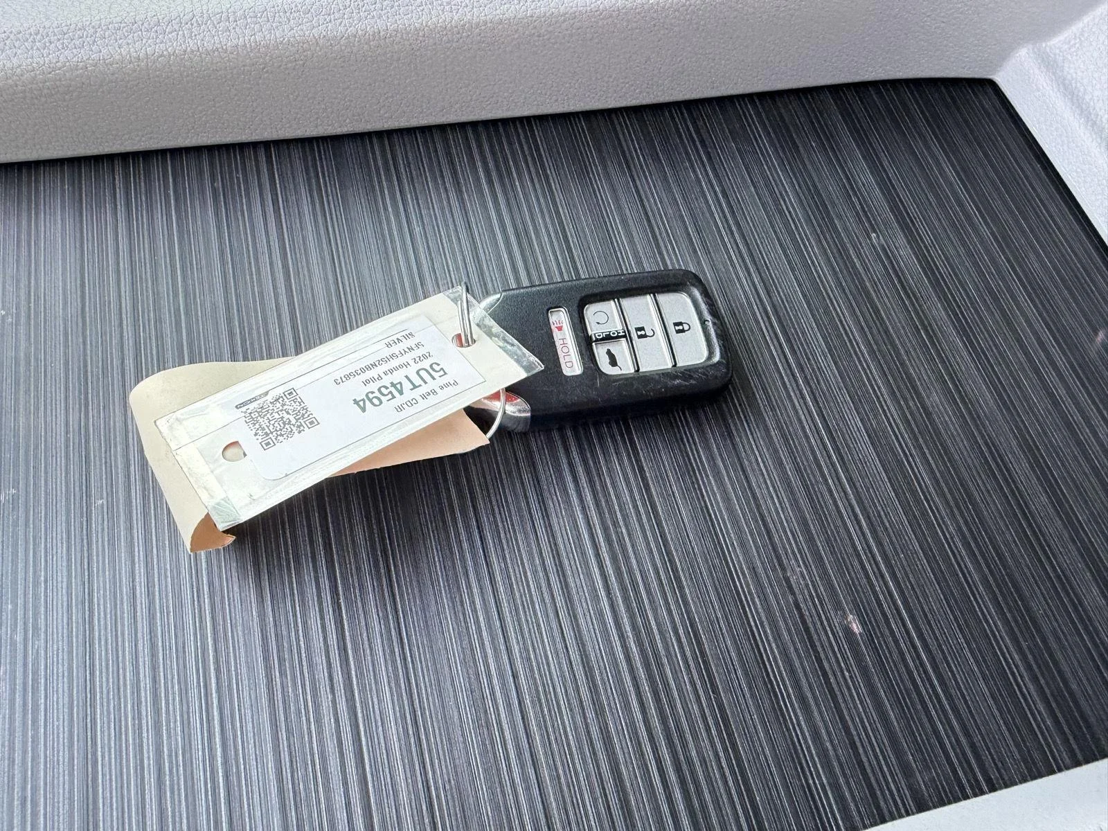 Used 2022 Lunar Silver Metallic Honda EX-L image 13