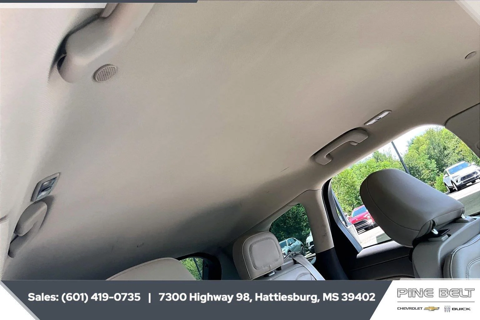 Used 2023 Whisper Blue Metallic Clearcoat Lincoln Standard image 16