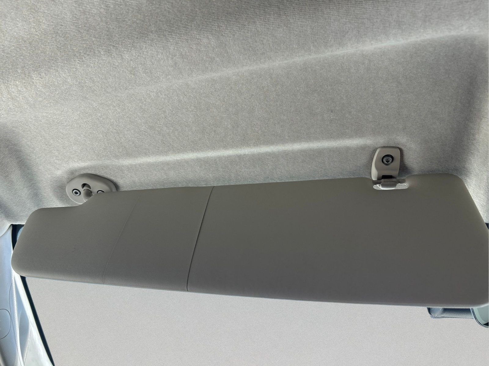 New 2026 Bright White Clear-Coat Exterior Paint RAM High Roof image 26