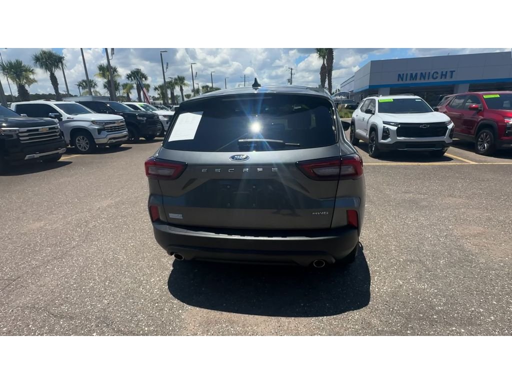 Used 2025 Gray Ford ST-Line image 3