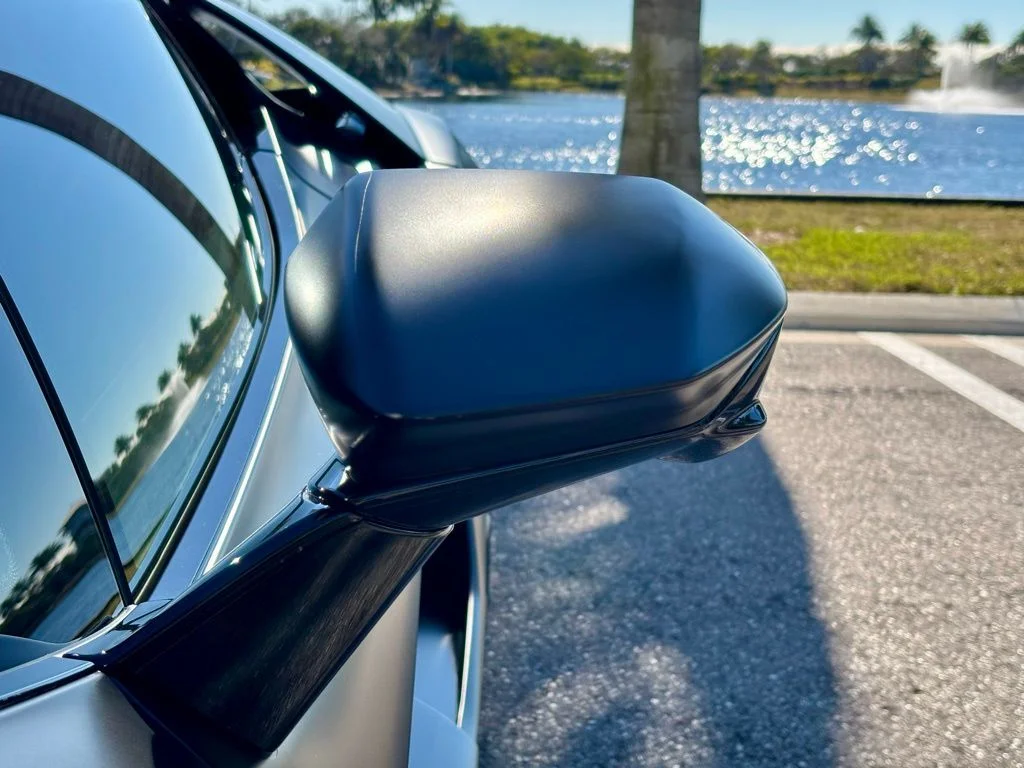 Used 2025 Black Lamborghini  image 27