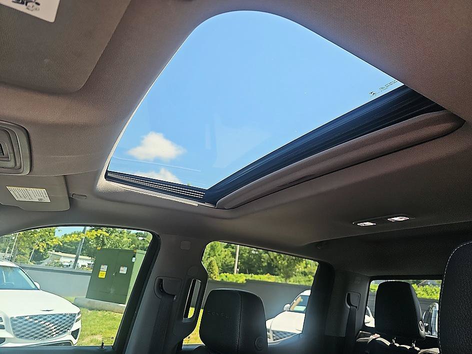 Used 2019 Pacific Blue Metallic GMC Denali image 30