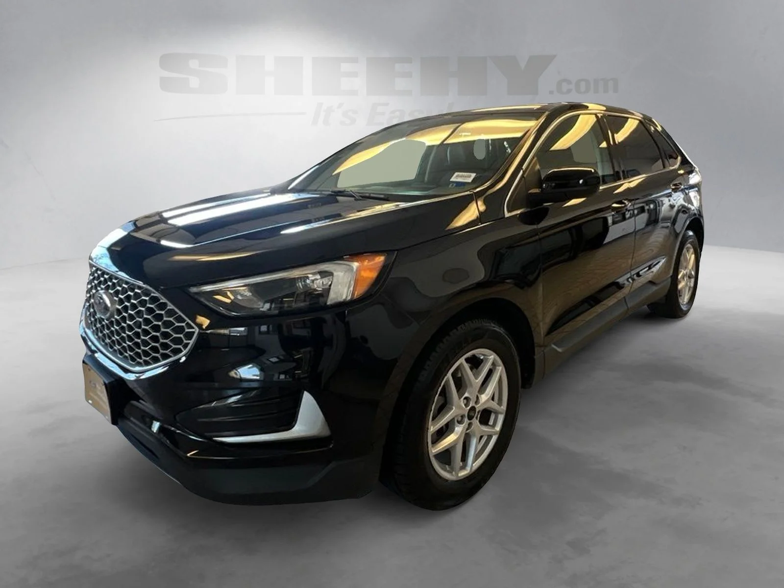 Certified Used 2024 Agate Black Metallic Ford SEL image 17