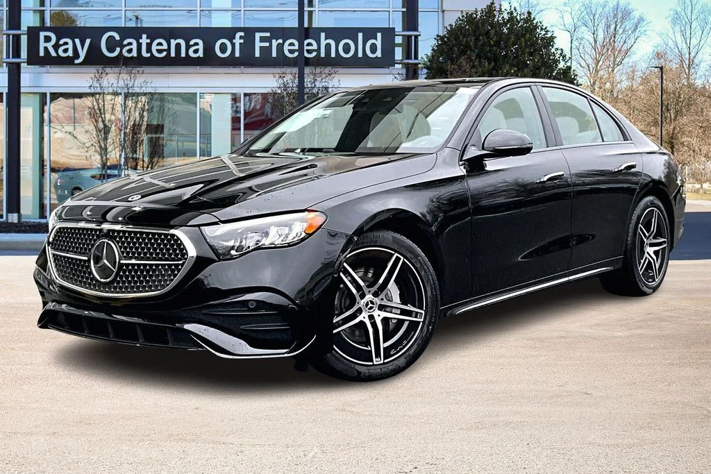 2026 Mercedes-Benz E-Class E350 4MATIC's photo