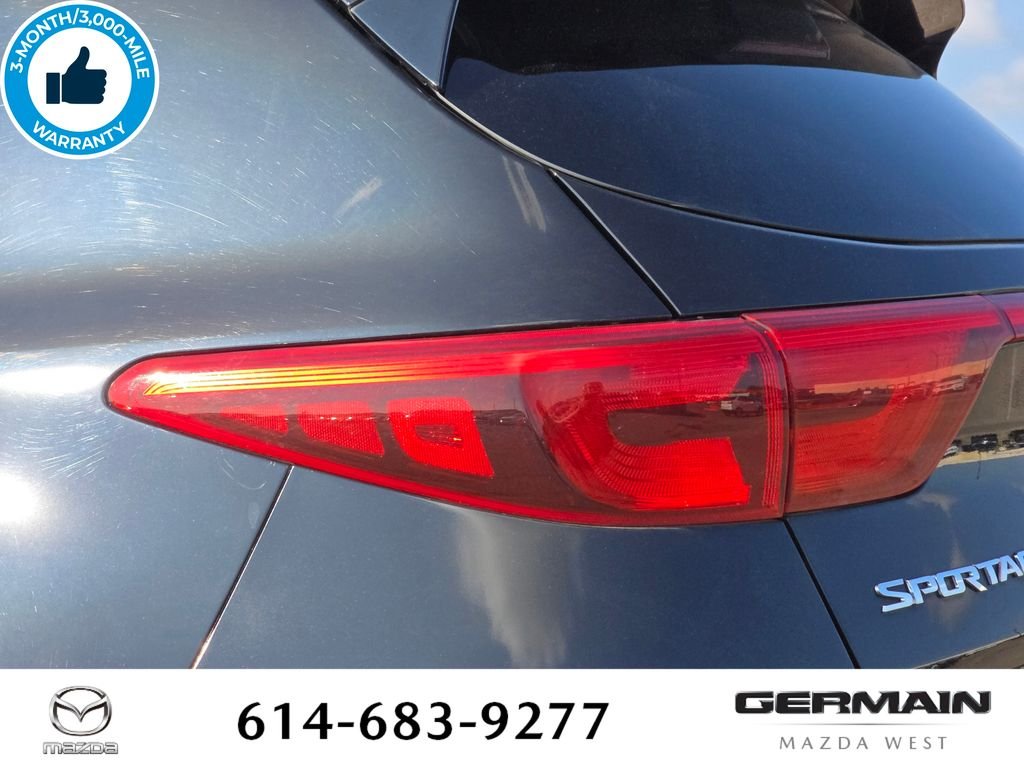 Used 2017 Red Kia EX image 16