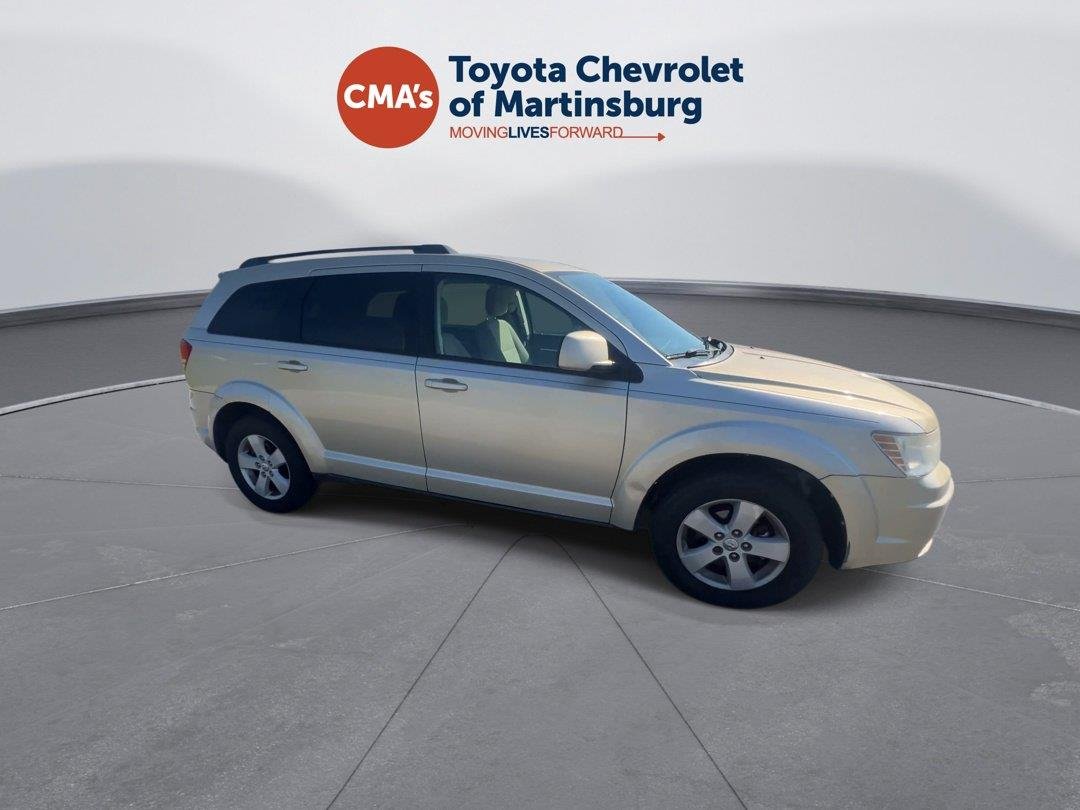 Used 2010 White Gold Dodge SXT image 7