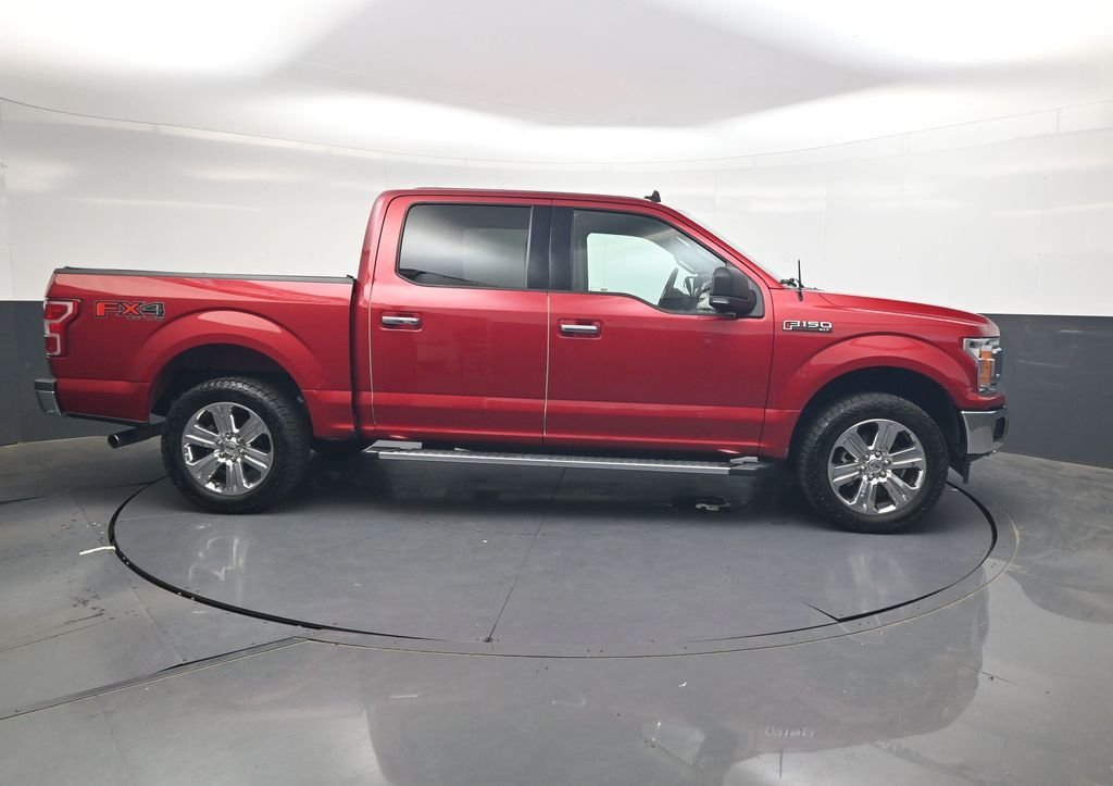 Used 2020 Red Ford XLT image 3